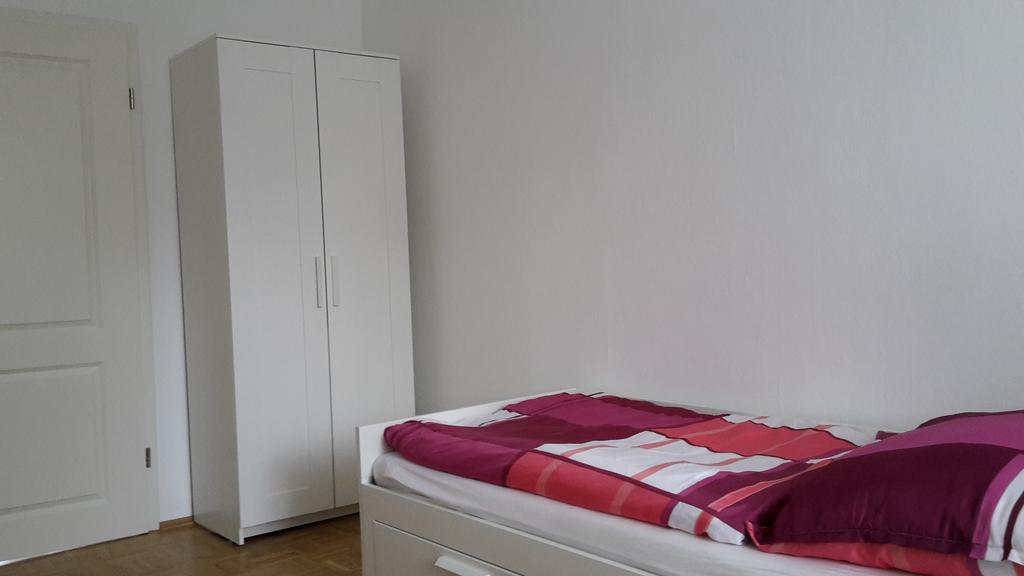 Schoene Ferien Und Messewohnung Naehe Duesseldorf Und Koeln Haan Exterior photo